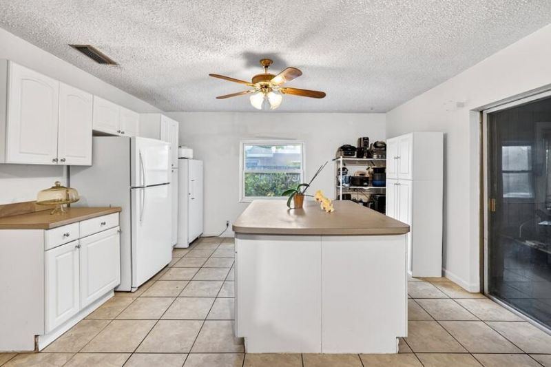 4639 Franwood Drive , Delray Beach, FL 33445 Photo