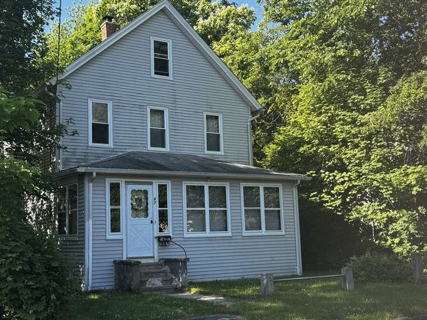 47 Ward Street, Chicopee, MA 01020