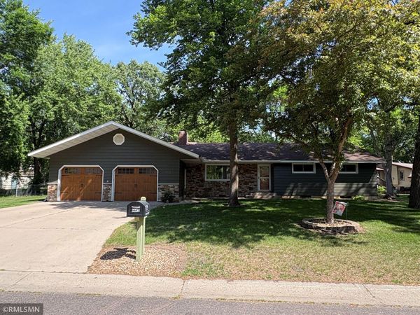 1115 Reeds Lane , Glencoe, MN 55336