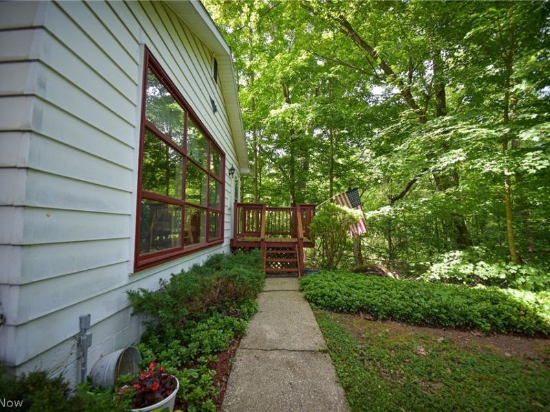 1683 Ridge Road , Hinckley, OH 44233 Photo 3