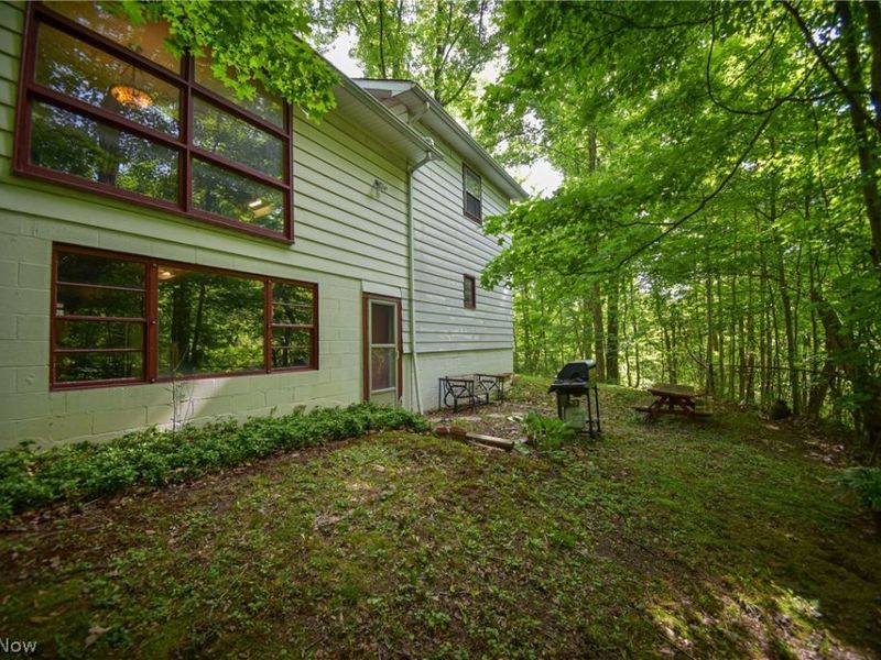 1683 Ridge Road , Hinckley, OH 44233 Photo 39
