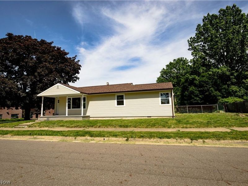 943 Erskine Avenue , Akron, OH 44306 Photo 28