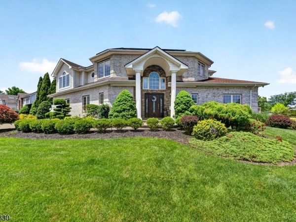 276 Northview Ter, Springfield, NJ 07081