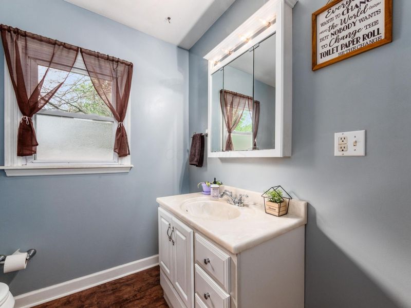 207 N Oak Street, London, OH 43140 Photo 13