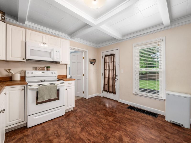 207 N Oak Street, London, OH 43140 Photo 22