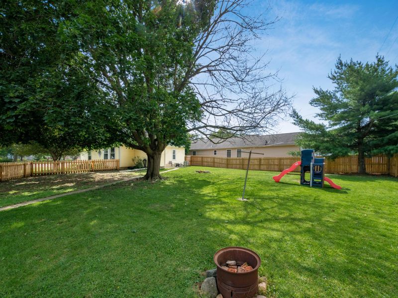 207 N Oak Street, London, OH 43140 Photo 32