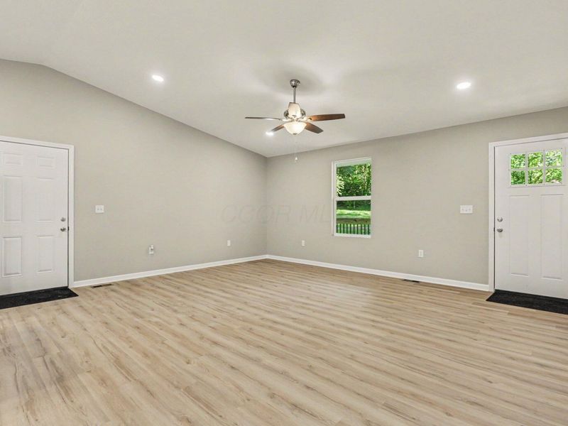 6787 Royalton Road SW, Lancaster, OH 43130 Photo 5