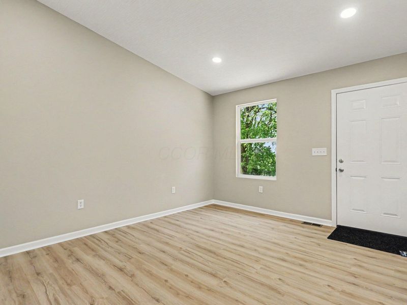 6787 Royalton Road SW, Lancaster, OH 43130 Photo 6
