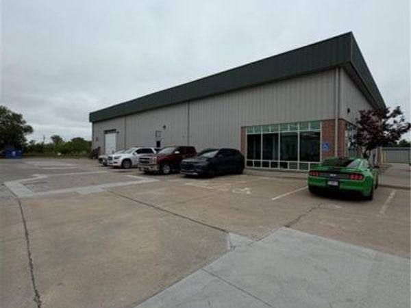 6601 F Royal Street, Pleasant Valley, MO 64068