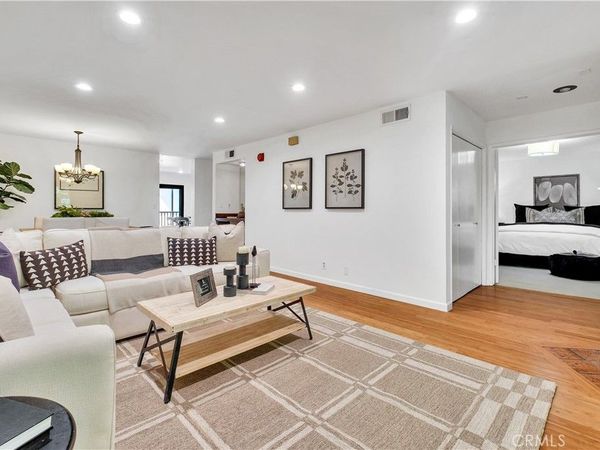 935 Main, El Segundo, CA 90245