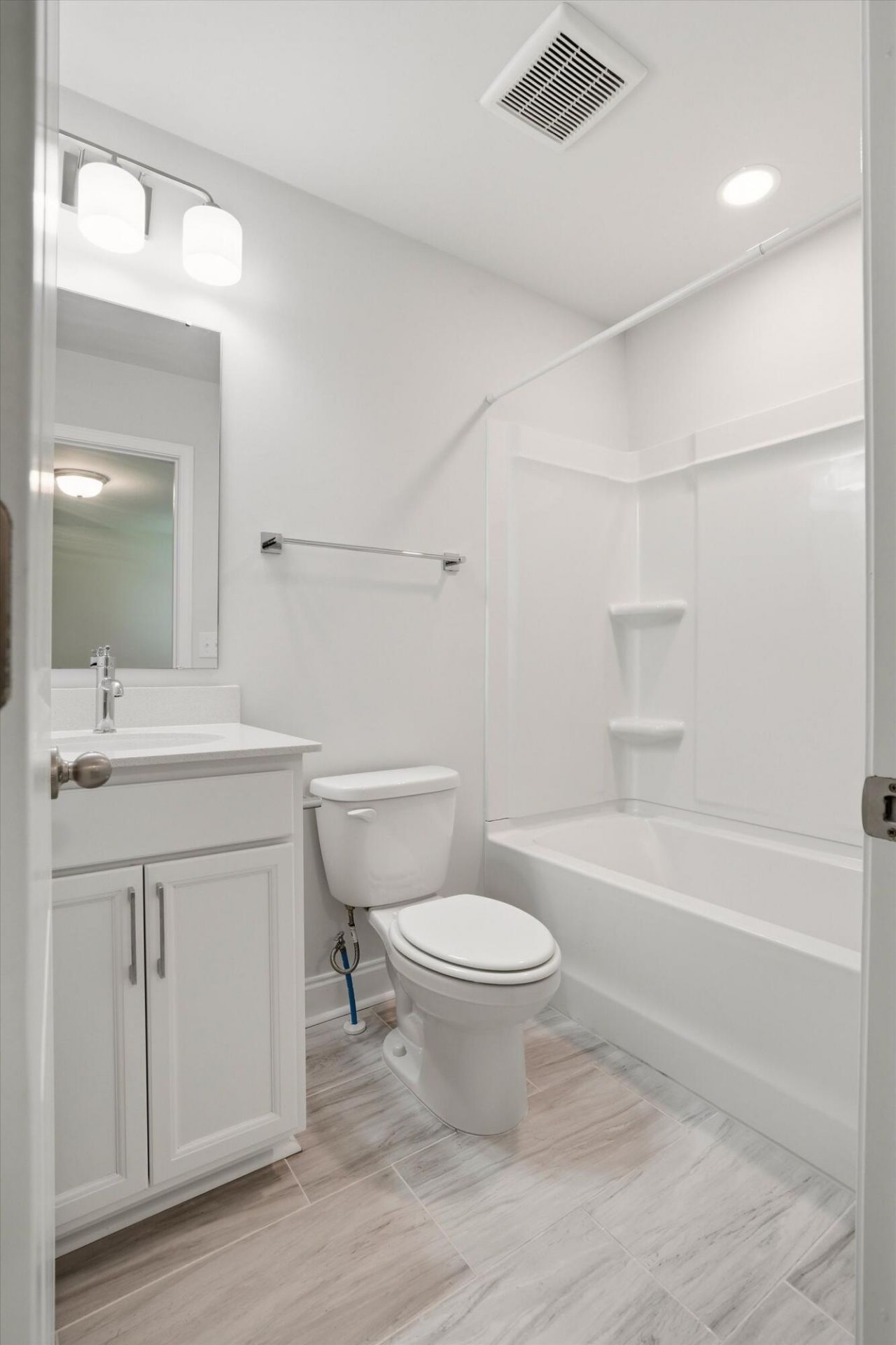 523 Green Fern Drive Photo 24