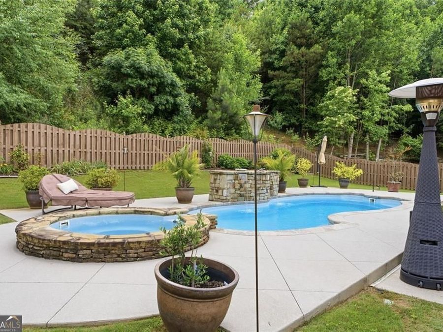 Property Image 37