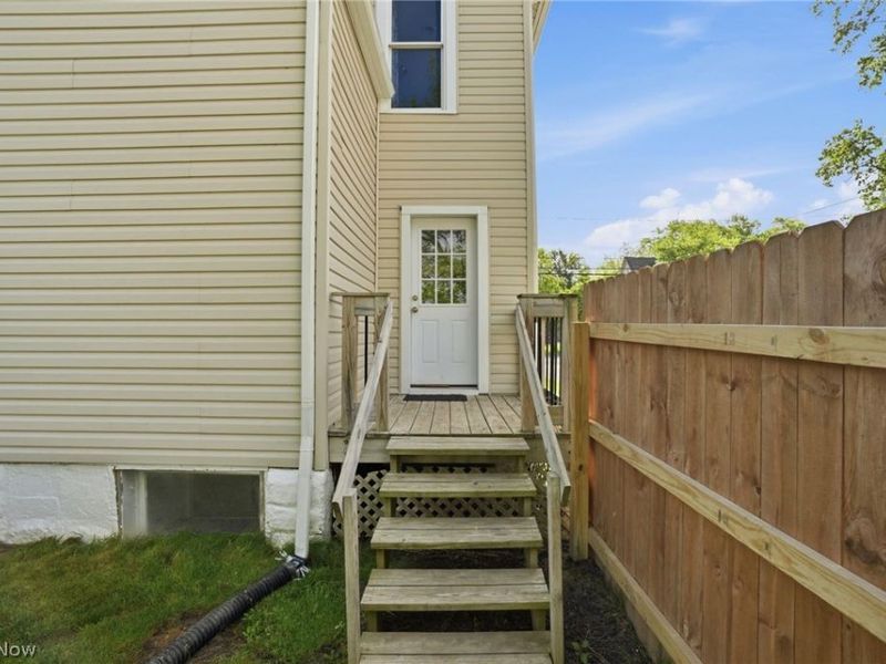 521 High Street , Fairport Harbor, OH 44077 Photo 21