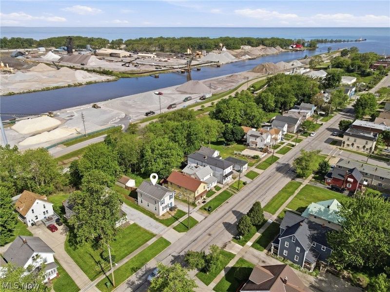 521 High Street , Fairport Harbor, OH 44077 Photo 23