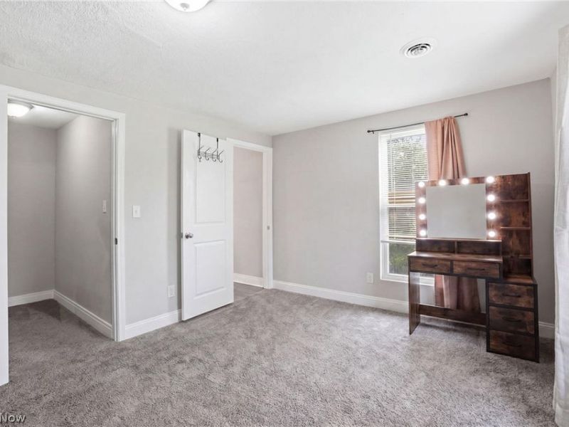 521 High Street , Fairport Harbor, OH 44077 Photo 24