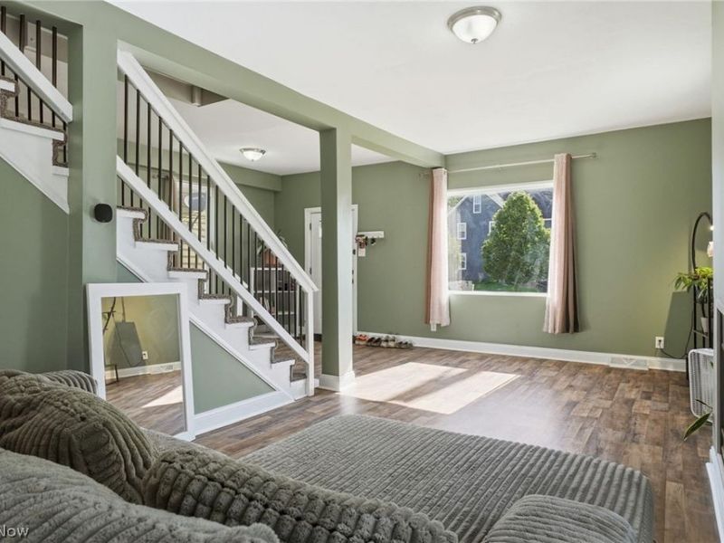 521 High Street , Fairport Harbor, OH 44077 Photo 4