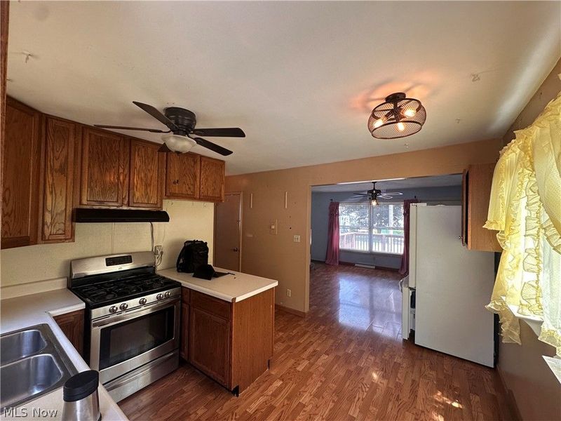 146 Berkley Street, Akron, OH 44305 Photo 11
