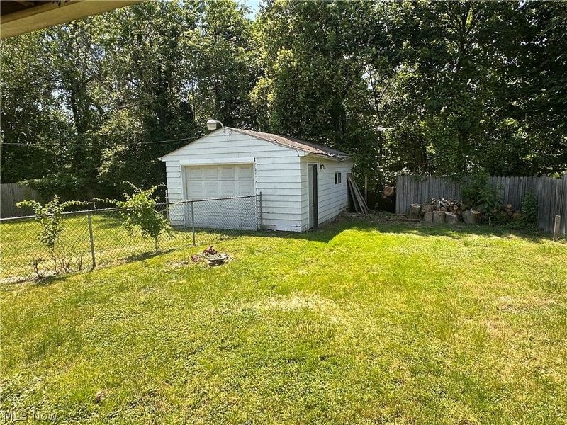 146 Berkley Street, Akron, OH 44305 Photo 22