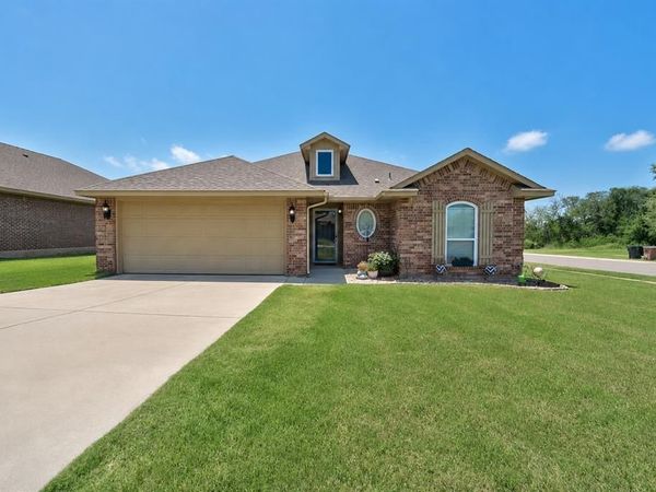 4400 Eagle Owl Drive, Norman, OK 73072