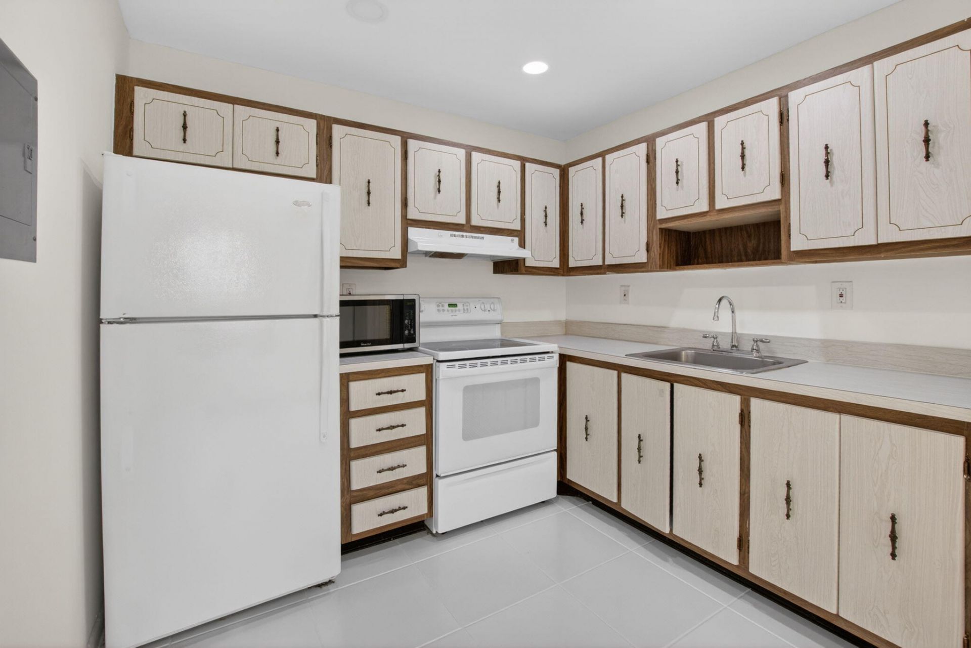 265 Burgundy, Unit F, Delray Beach, FL 33484 Photo