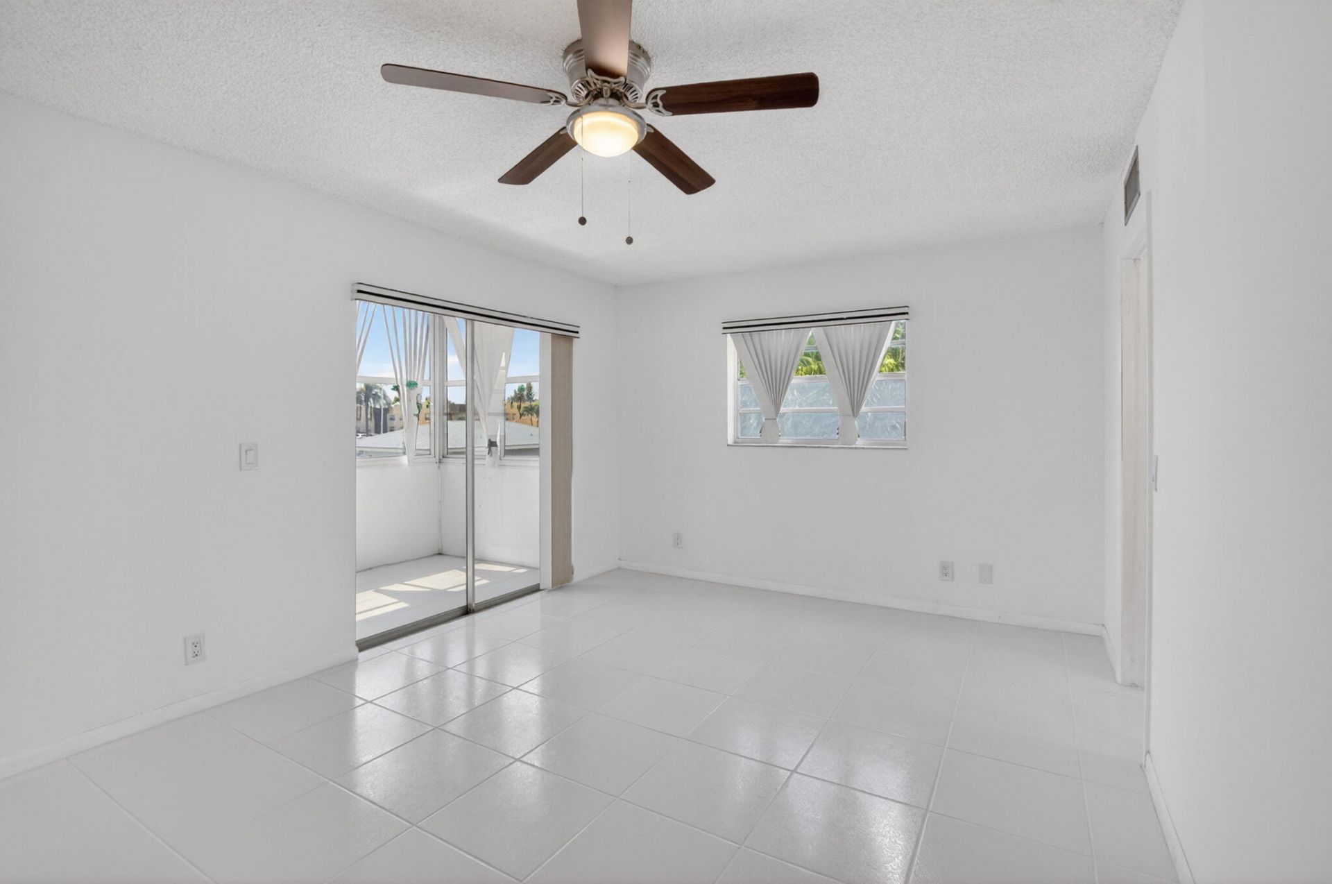265 Burgundy, Unit F, Delray Beach, FL 33484 Photo