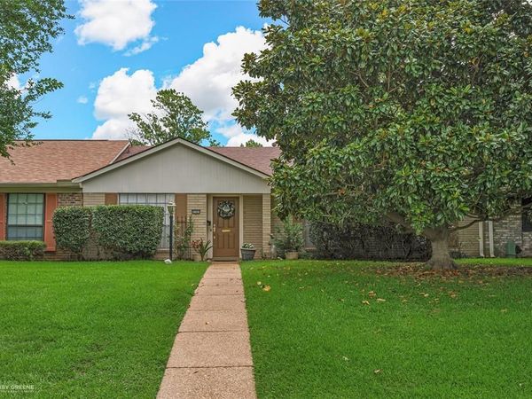 8503 Grover Place , Shreveport, LA 71115