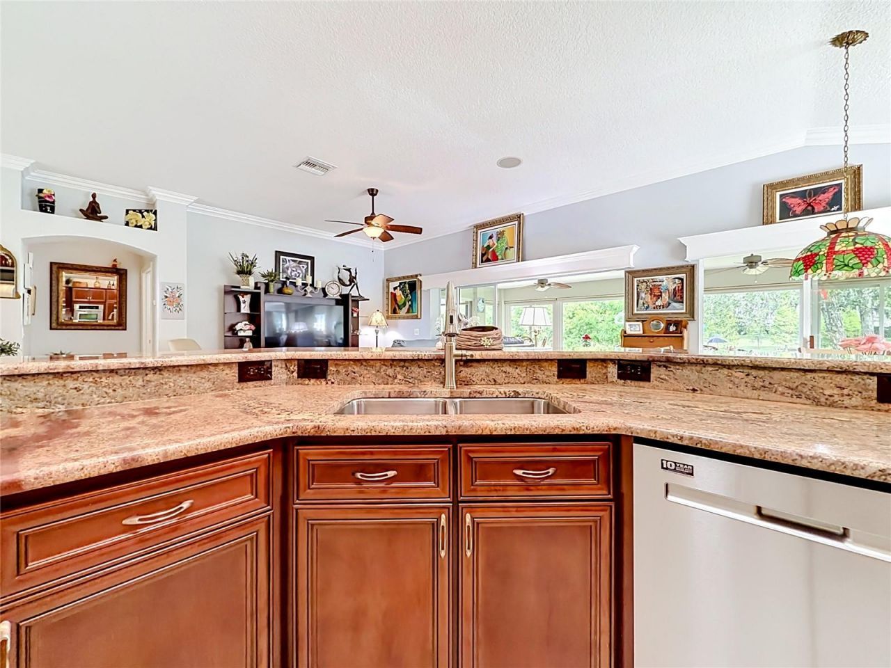 2547 Dividing Creek Path, The Villages, FL 32162 Photo