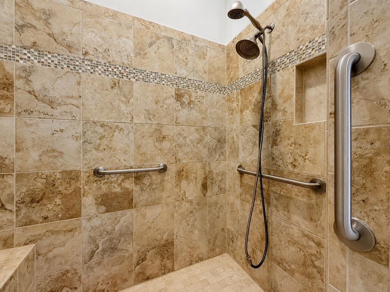 2547 Dividing Creek Path, The Villages, FL 32162 Photo