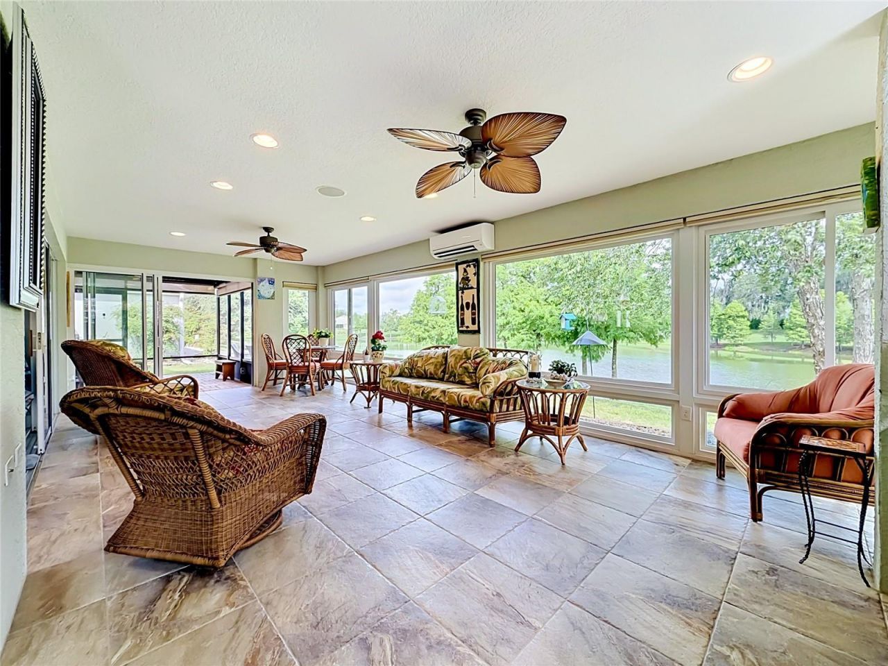 2547 Dividing Creek Path, The Villages, FL 32162 Photo