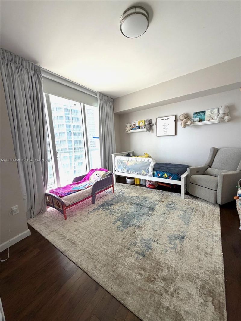 475 Brickell Ave, Unit 2707, Miami, FL 33131 Photo