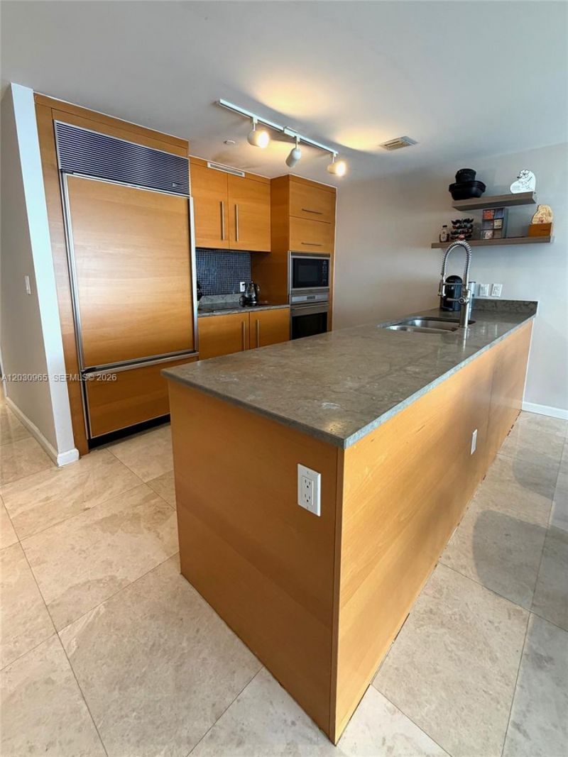 475 Brickell Ave, Unit 2707, Miami, FL 33131 Photo