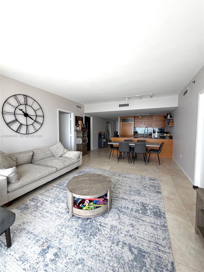 475 Brickell Ave, Unit 2707, Miami, FL 33131 Photo