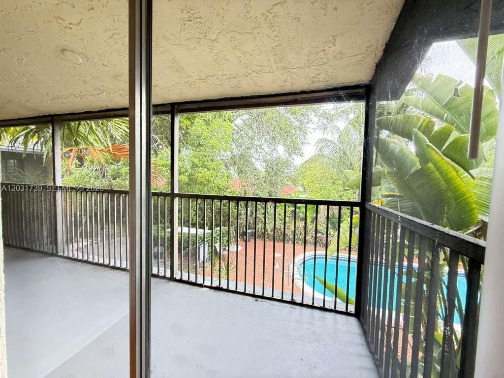 8982 W Sample Rd , Unit 204, Coral Springs, FL 33065 Photo