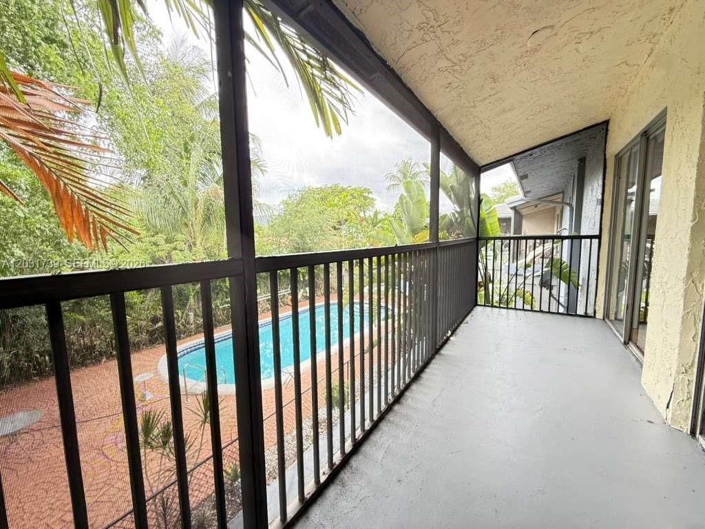 8982 W Sample Rd , Unit 204, Coral Springs, FL 33065 Photo