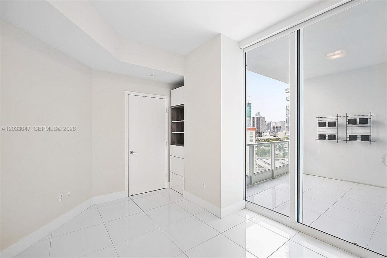 2020 N Bayshore Dr, Unit 1602, Miami, FL 33137 Photo