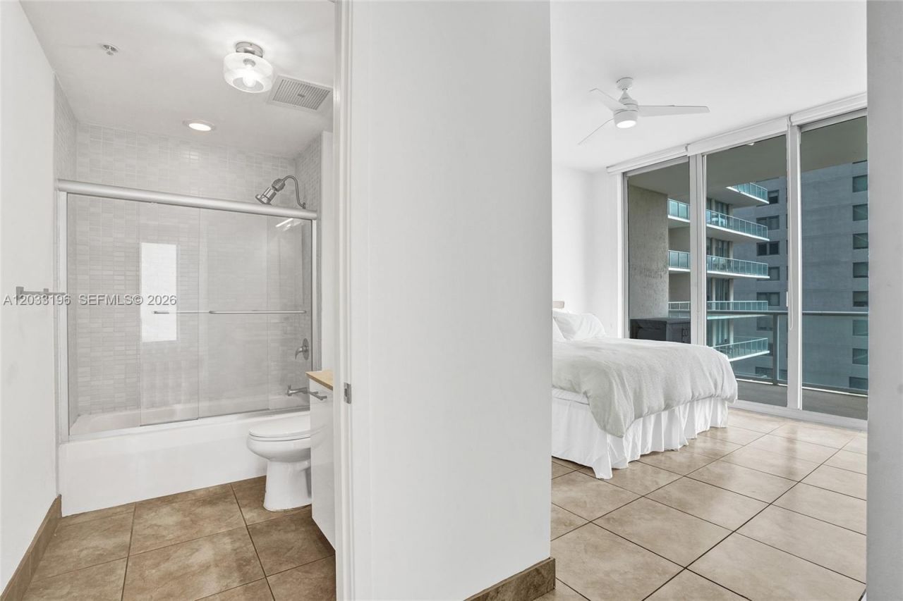 3470 E Coast Ave, Unit H1205, Miami, FL 33137 Photo