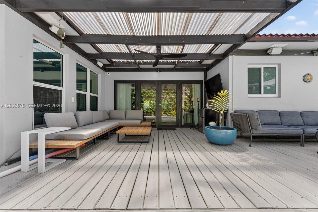 5314 Alton Rd , Miami Beach, FL 33140 Photo