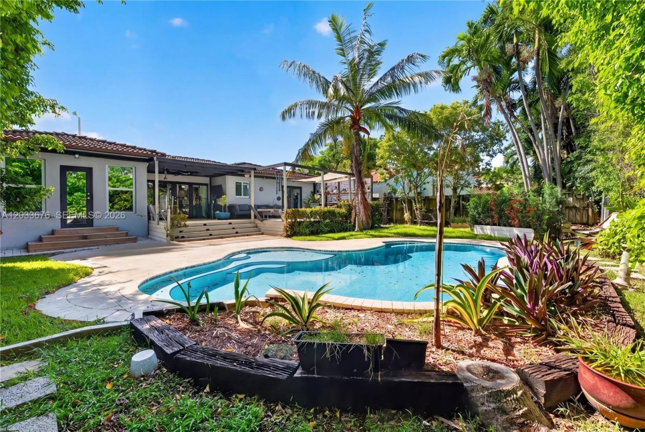 5314 Alton Rd , Miami Beach, FL 33140 Photo