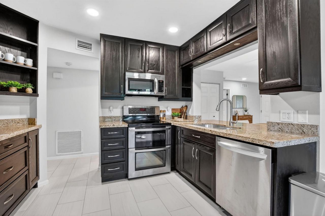 5530 Coach House Circle , Unit A, Boca Raton, FL 33486 Photo