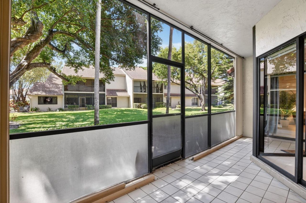 5530 Coach House Circle , Unit A, Boca Raton, FL 33486 Photo
