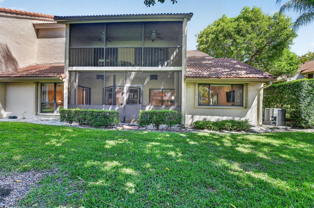 5530 Coach House Circle , Unit A, Boca Raton, FL 33486 Photo