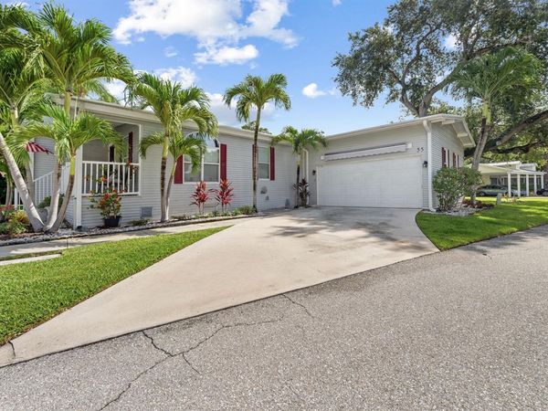 2555 Pga Boulevard , Unit 55, Palm Beach Gardens, FL 33410