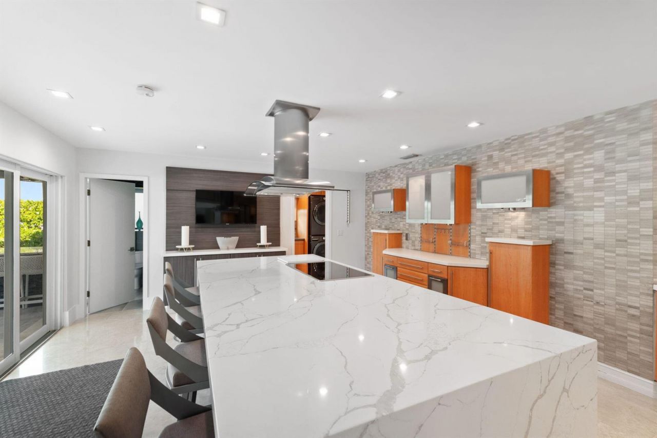 3321 NE 59th Street , Fort Lauderdale, FL 33308 Photo