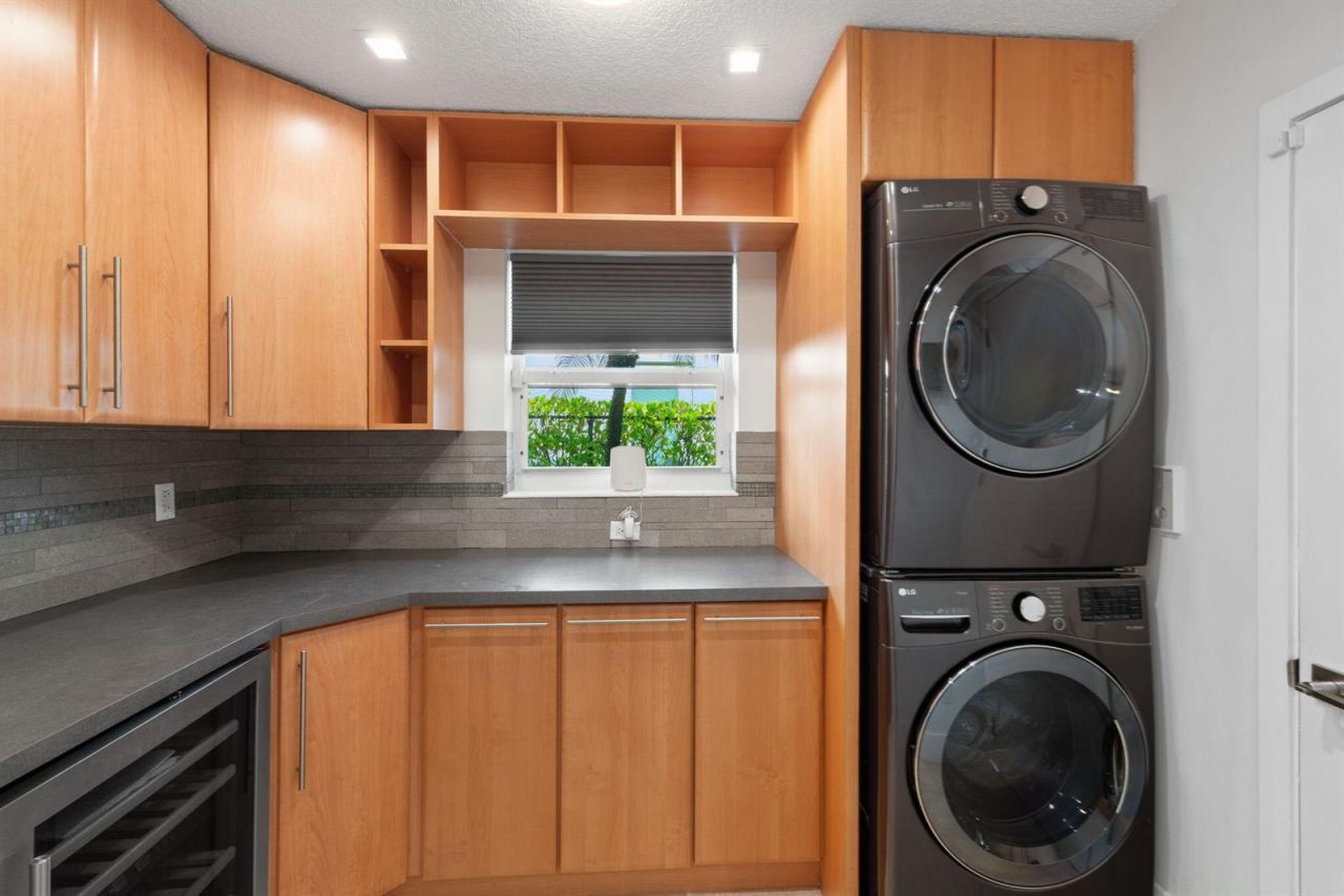 3321 NE 59th Street , Fort Lauderdale, FL 33308 Photo