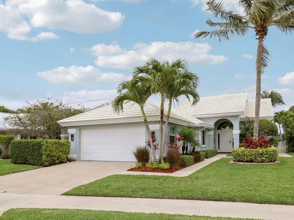 1560 Wilderness Road , West Palm Beach, FL 33409