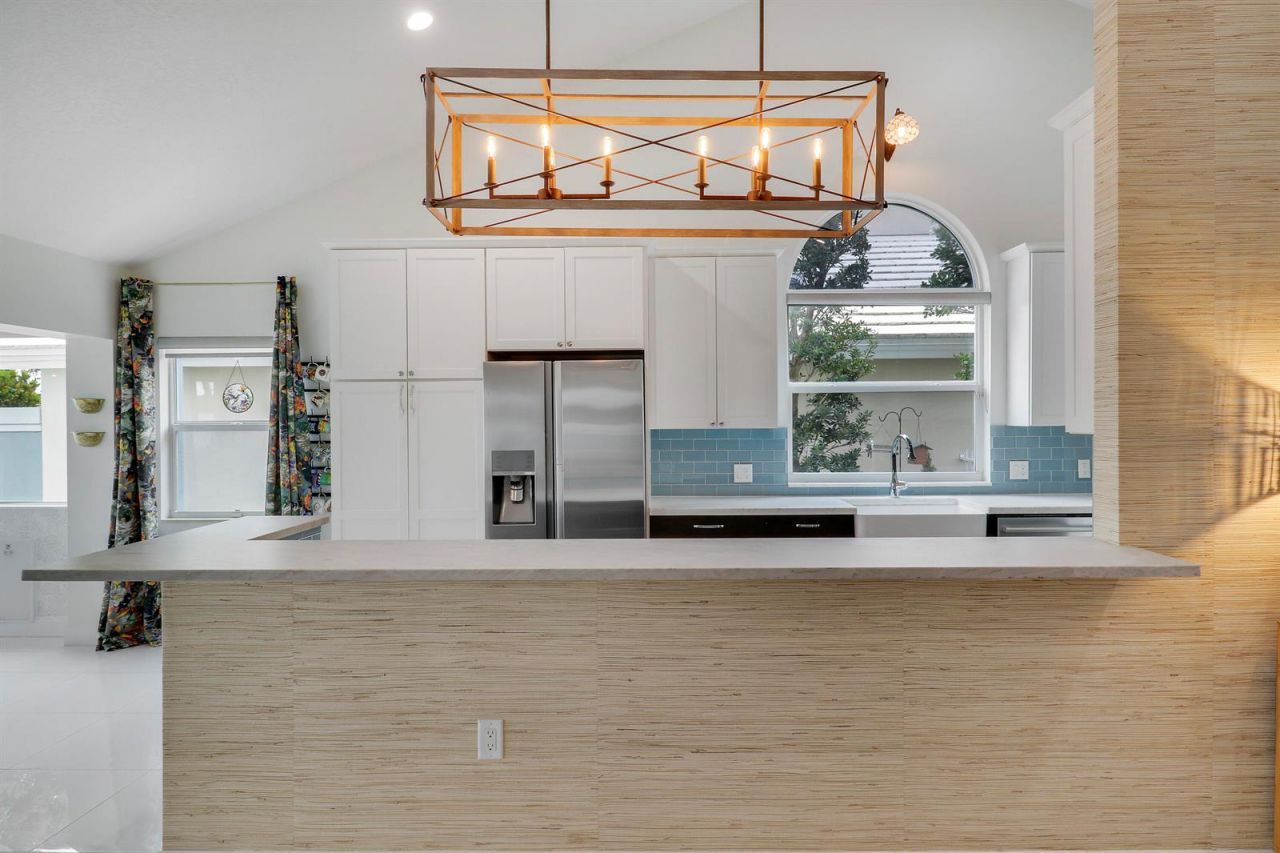 1560 Wilderness Road , West Palm Beach, FL 33409 Photo