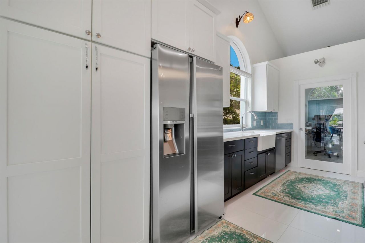 1560 Wilderness Road , West Palm Beach, FL 33409 Photo