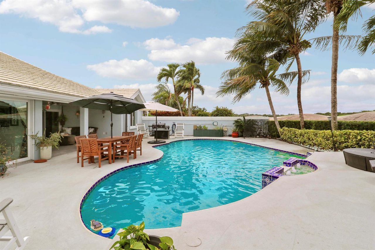 1560 Wilderness Road , West Palm Beach, FL 33409 Photo