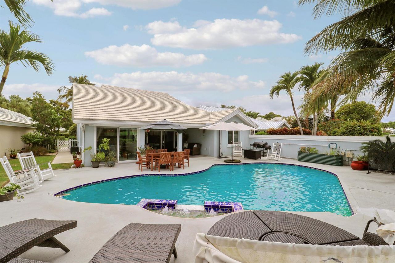 1560 Wilderness Road , West Palm Beach, FL 33409 Photo