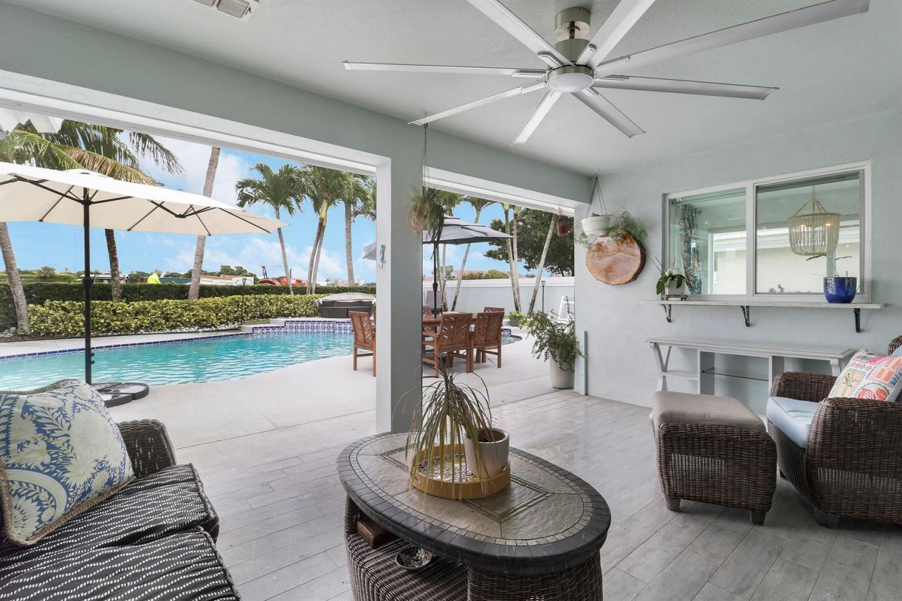 1560 Wilderness Road , West Palm Beach, FL 33409 Photo